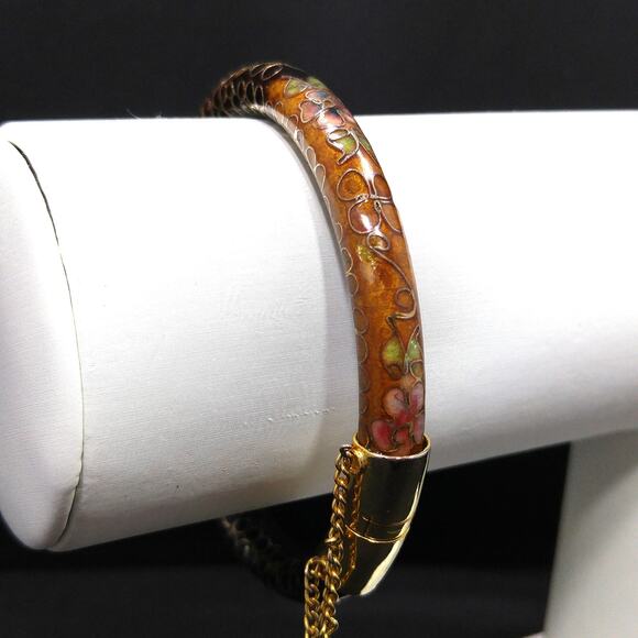 Vintage Hinged Floral Bangle Bracelet, Cloisonne Enamel, Gold Plate Safety Chain - Picture 6 of 10